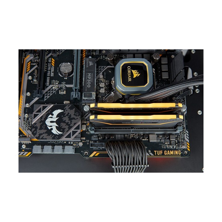 Corsair Vengeance RGB Pro 32GB DDR4 RAM με 2 Modules (2x16GB) και Ταχύτητα 3200 για Desktop