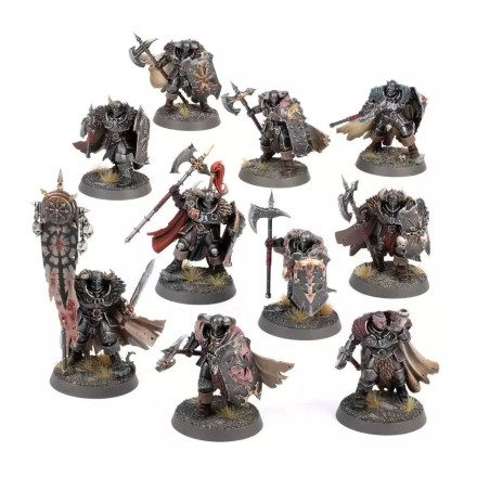 Warhammer Slaves to Darkness: Chaos Warriors Figure
